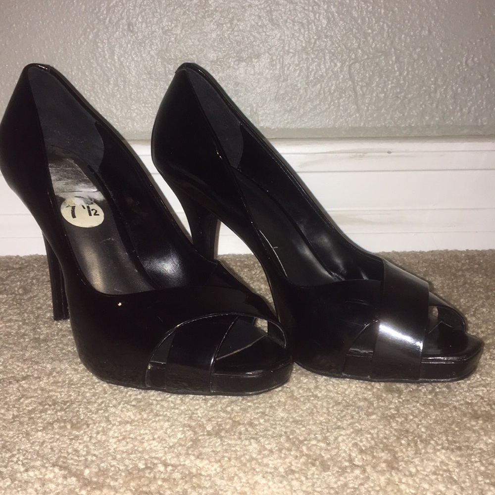 Nine West Open Toe Black Patent Pumps Size 7.5